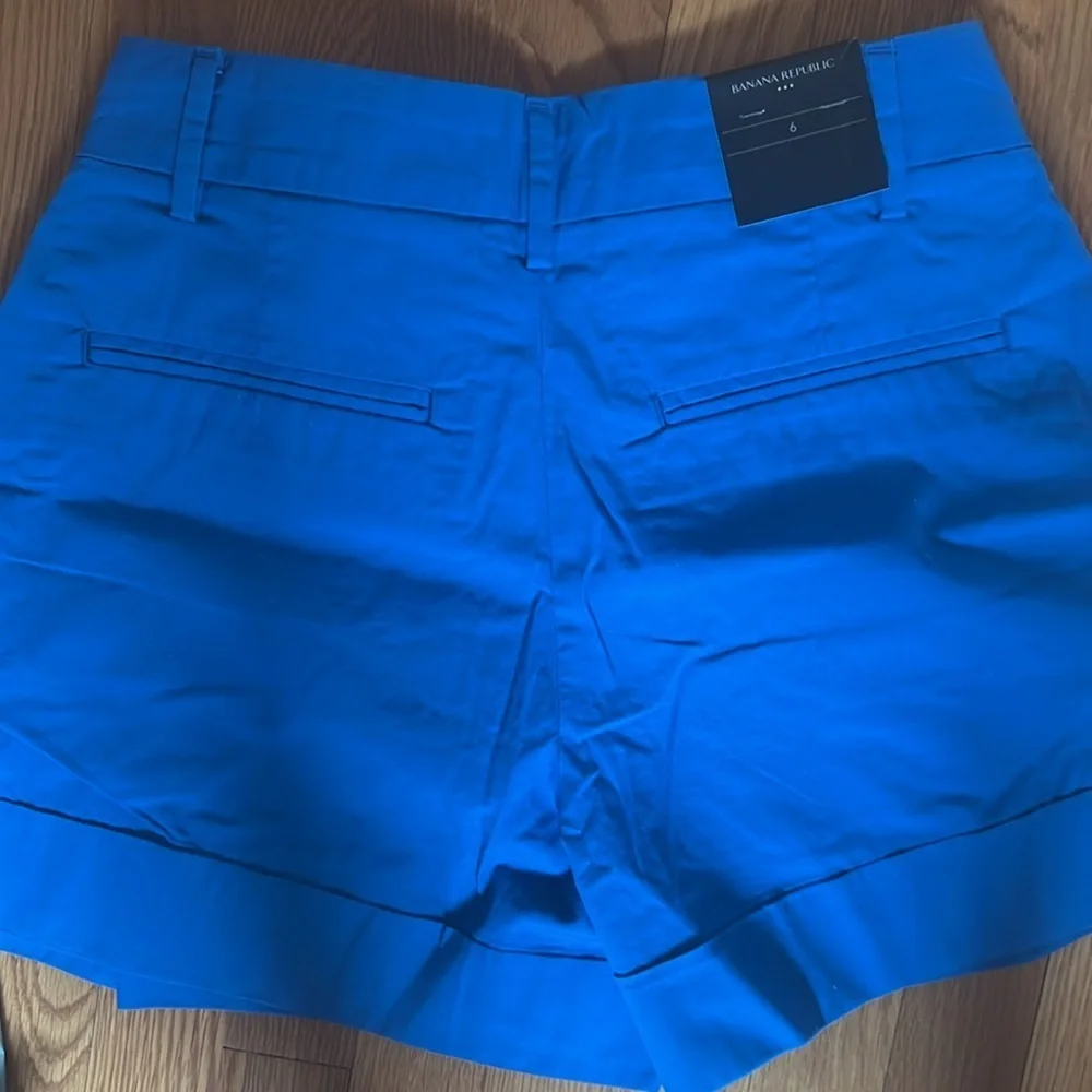 Banana republic Poplin Short-azure blue Sz 6